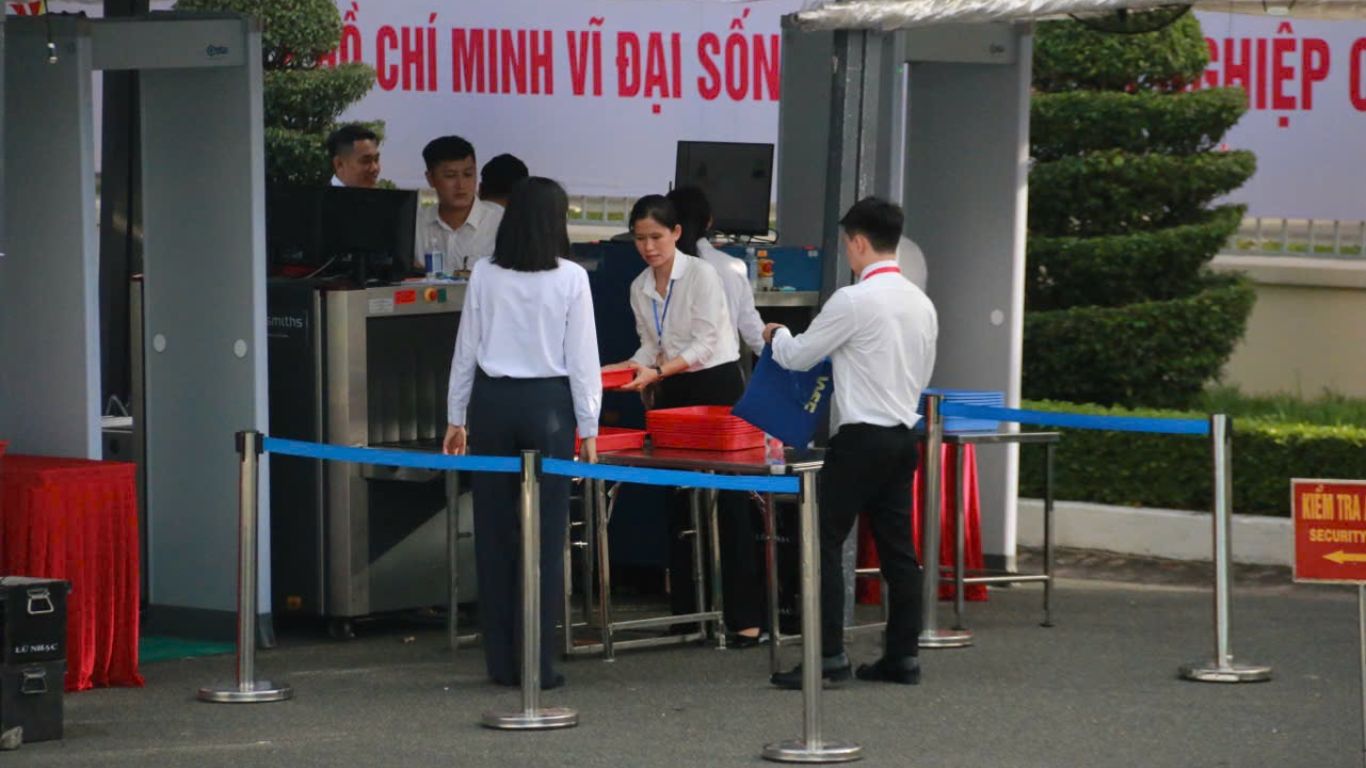 Cách Đảm Bảo An Toàn Cho Sự Kiện Đông Người