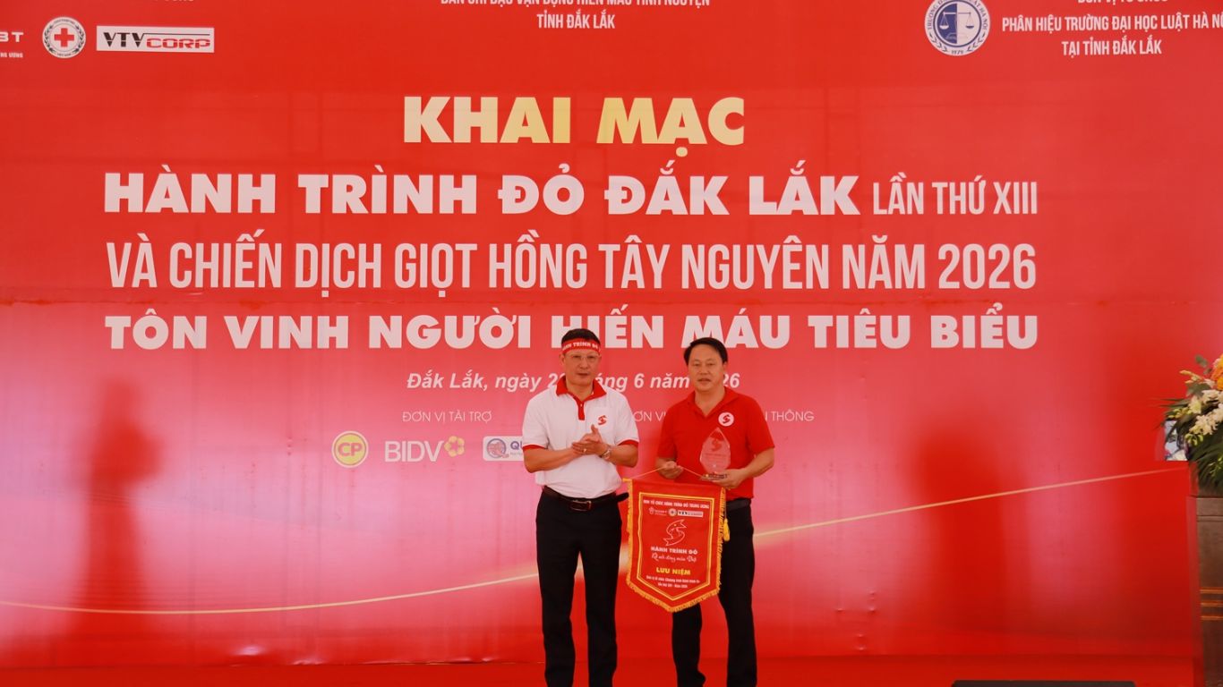 Cách Tổ Chức Lễ Vinh Danh, Trao Thưởng Trang Trọng