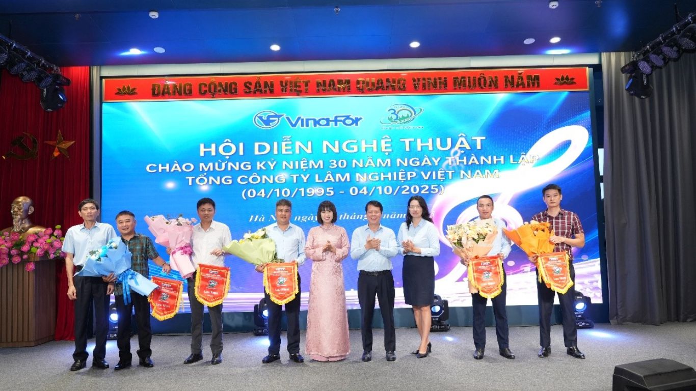 Cờ Lưu Niệm Được Sử Dụng Trong Những Dịp Nào Ngoài Sự Kiện