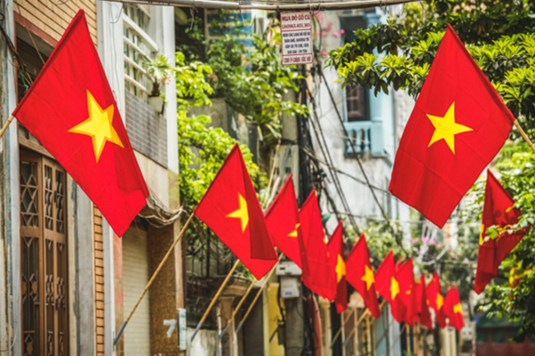 May Cờ Tổ Quốc 