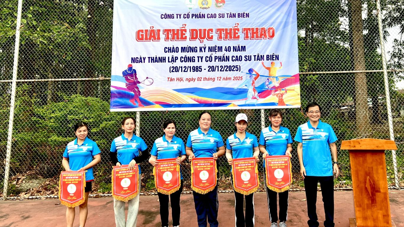 Cách Bảo Quản Cờ Lưu Niệm Để Giữ Được Độ Đẹp Lâu Dài