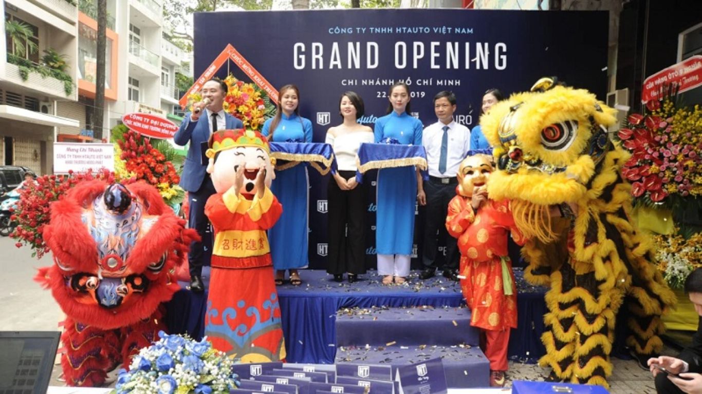 Cách Thu Hút Khách Hàng Đến Sự Kiện Khai Trương