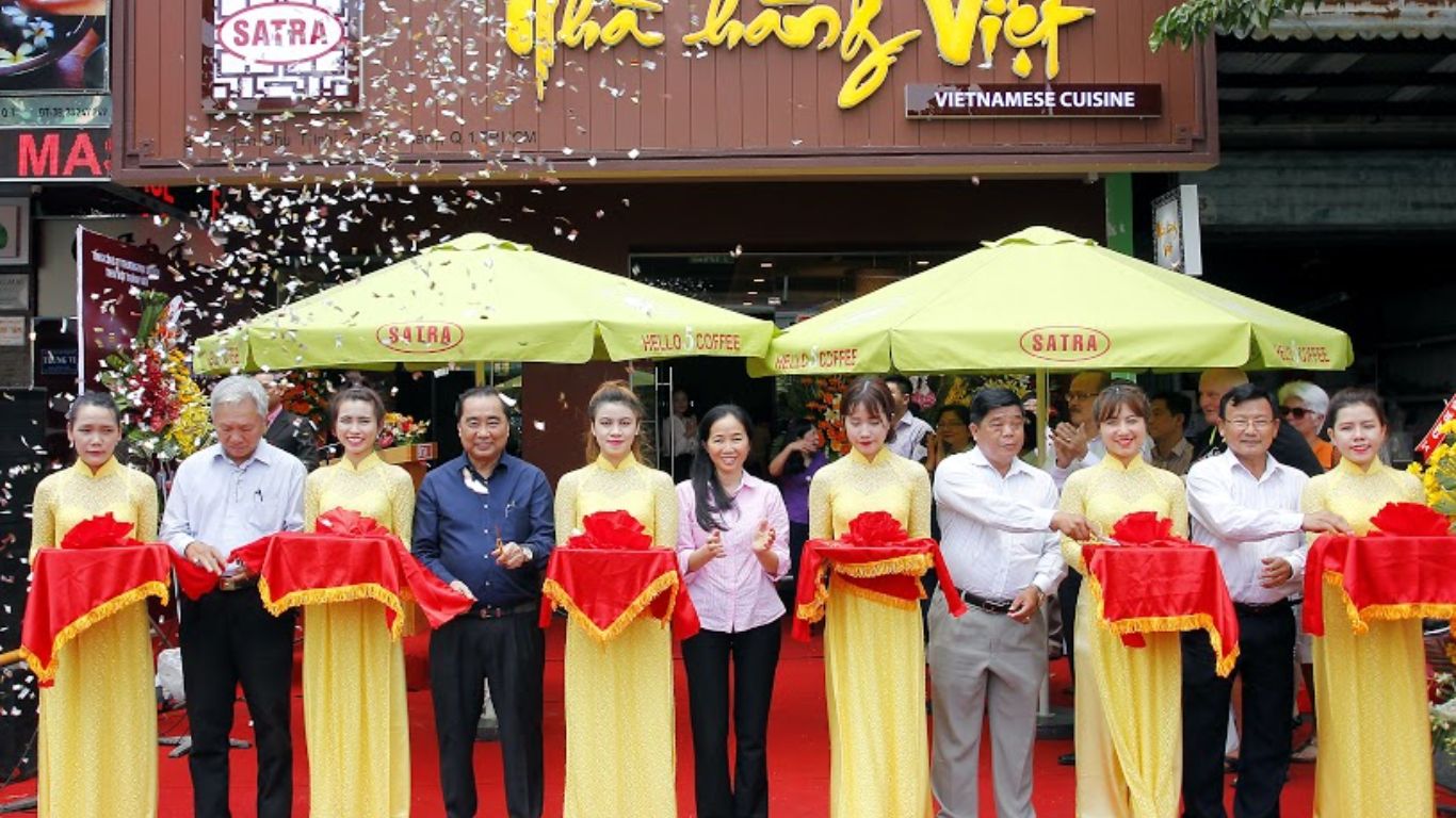 Cách Thu Hút Khách Hàng Đến Sự Kiện Khai Trương